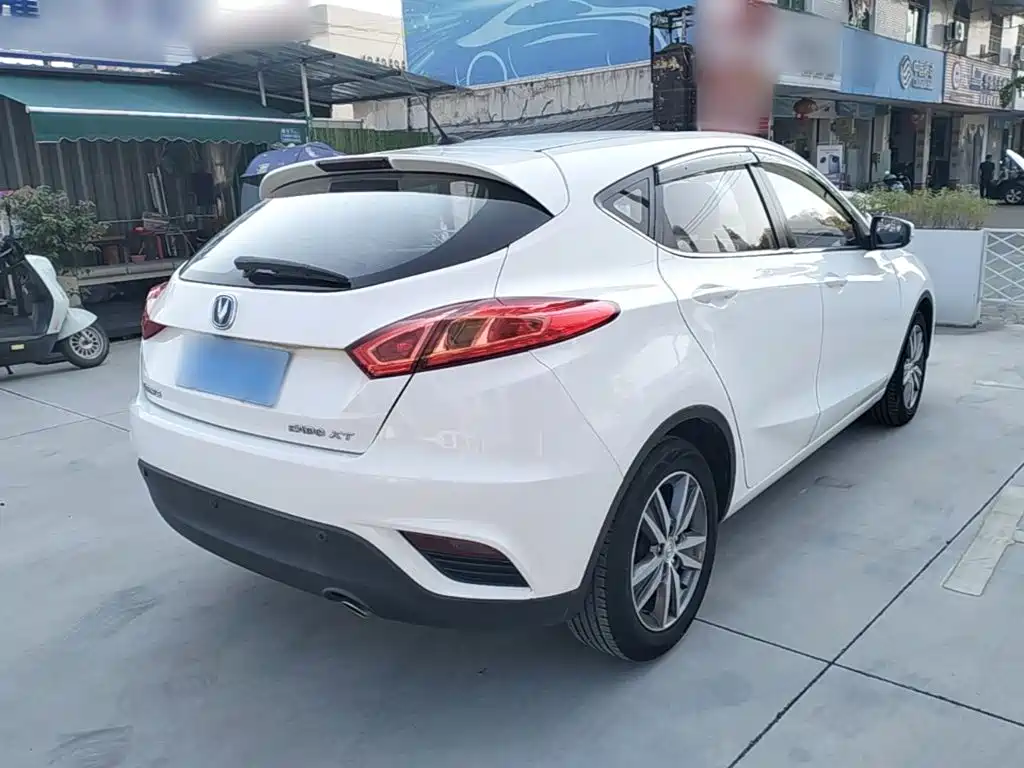 Changan Eado XT — миниатюра 5