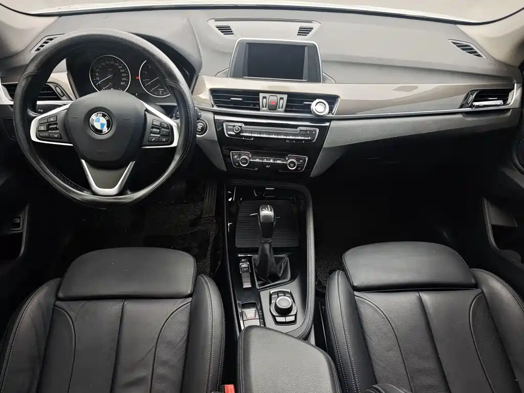 BMW X1 — миниатюра 8