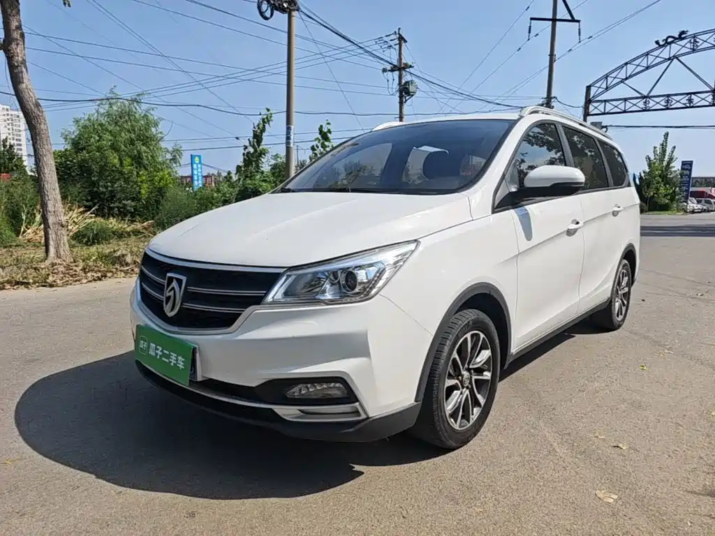 Baojun 730 — миниатюра 2