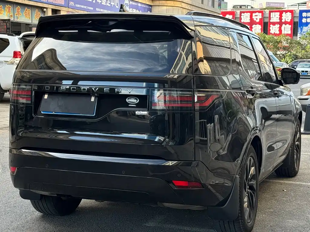 Land Rover Discovery — миниатюра 6