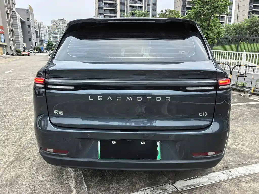 Leapmotor Leapmotor C10 — миниатюра 6