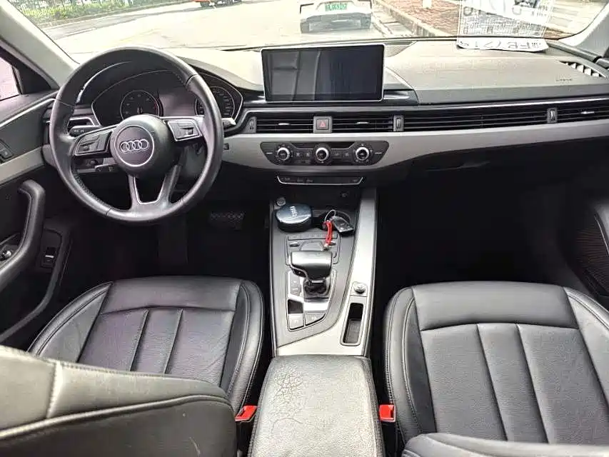 Audi A4L 2017 40 TFSI