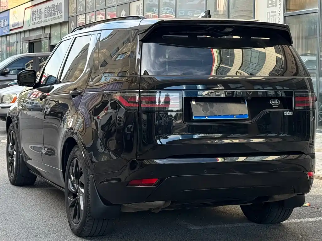 Land Rover Discovery — миниатюра 4