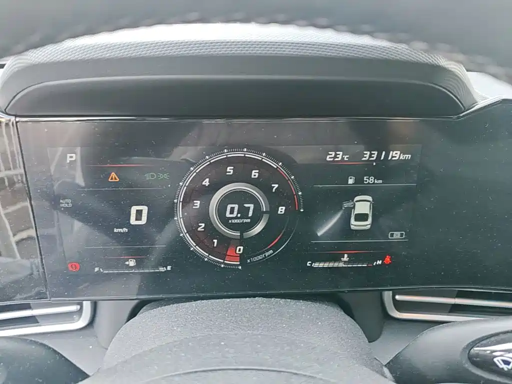 Hyundai Elantra — миниатюра 16