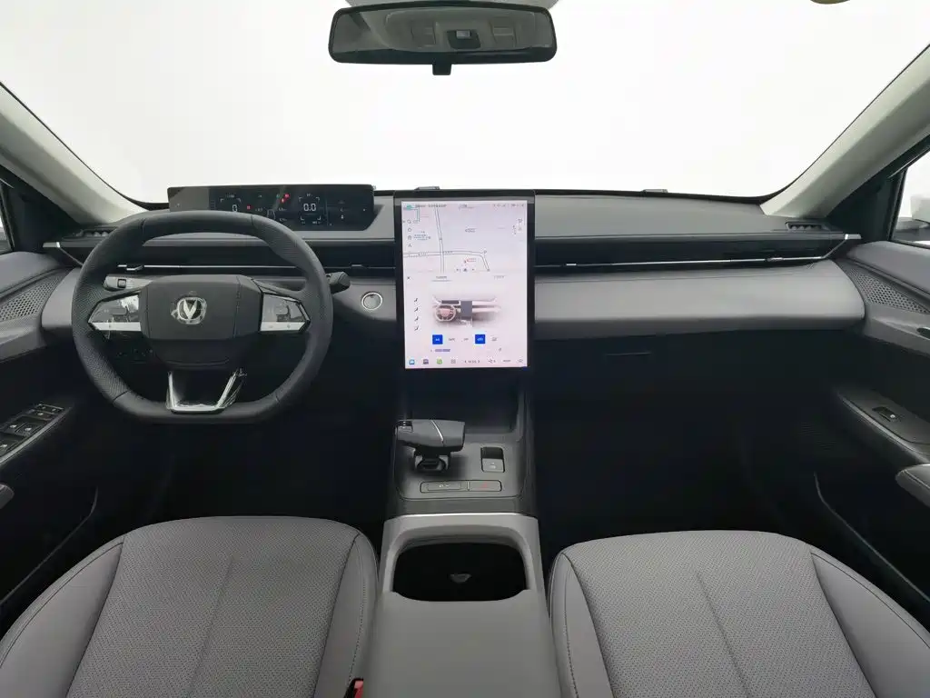 Changan Eado — миниатюра 5