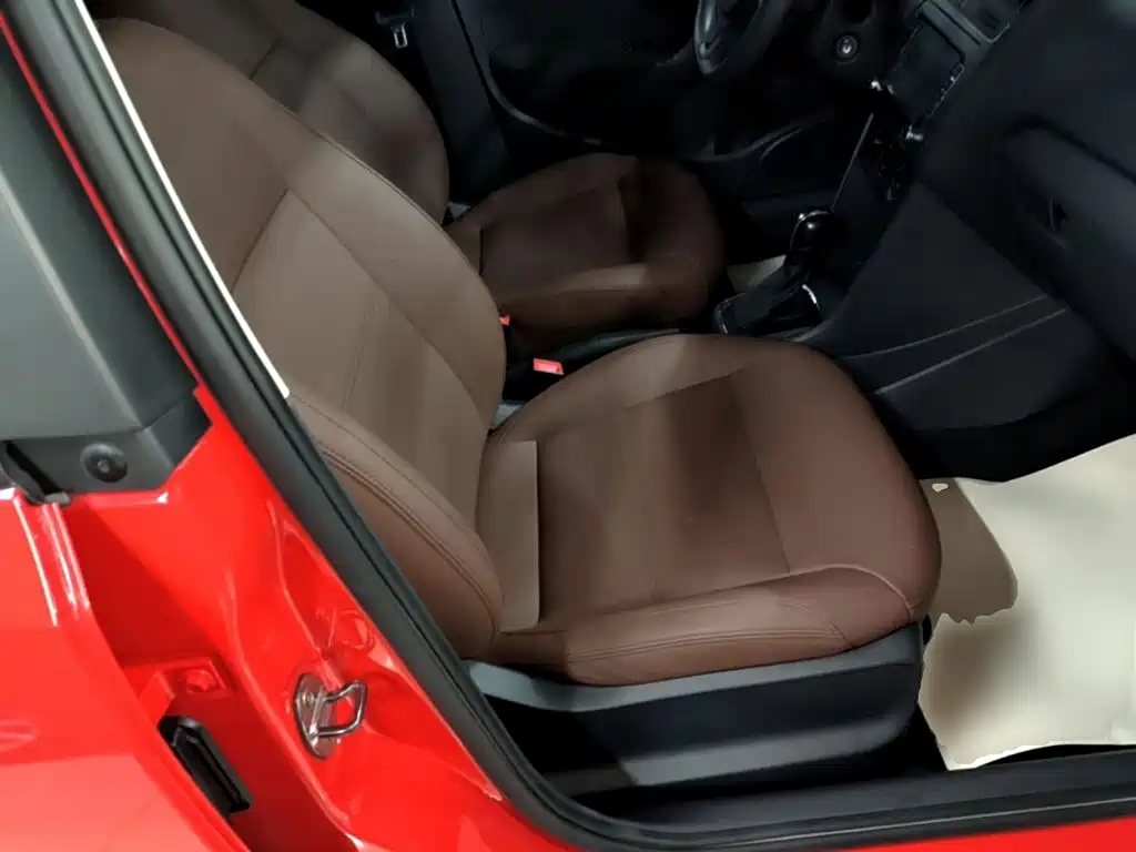 Volkswagen Polo — миниатюра 25