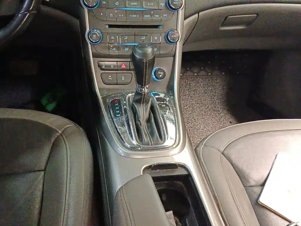 Chevrolet Malibu — миниатюра 14