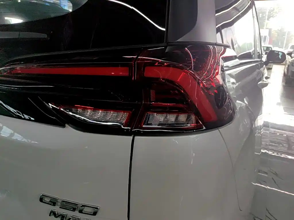 MAXUS G50 PHEV — миниатюра 8