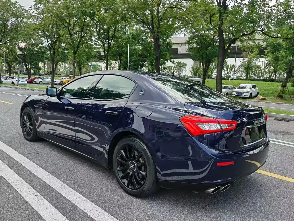 Maserati Ghibli — миниатюра 7