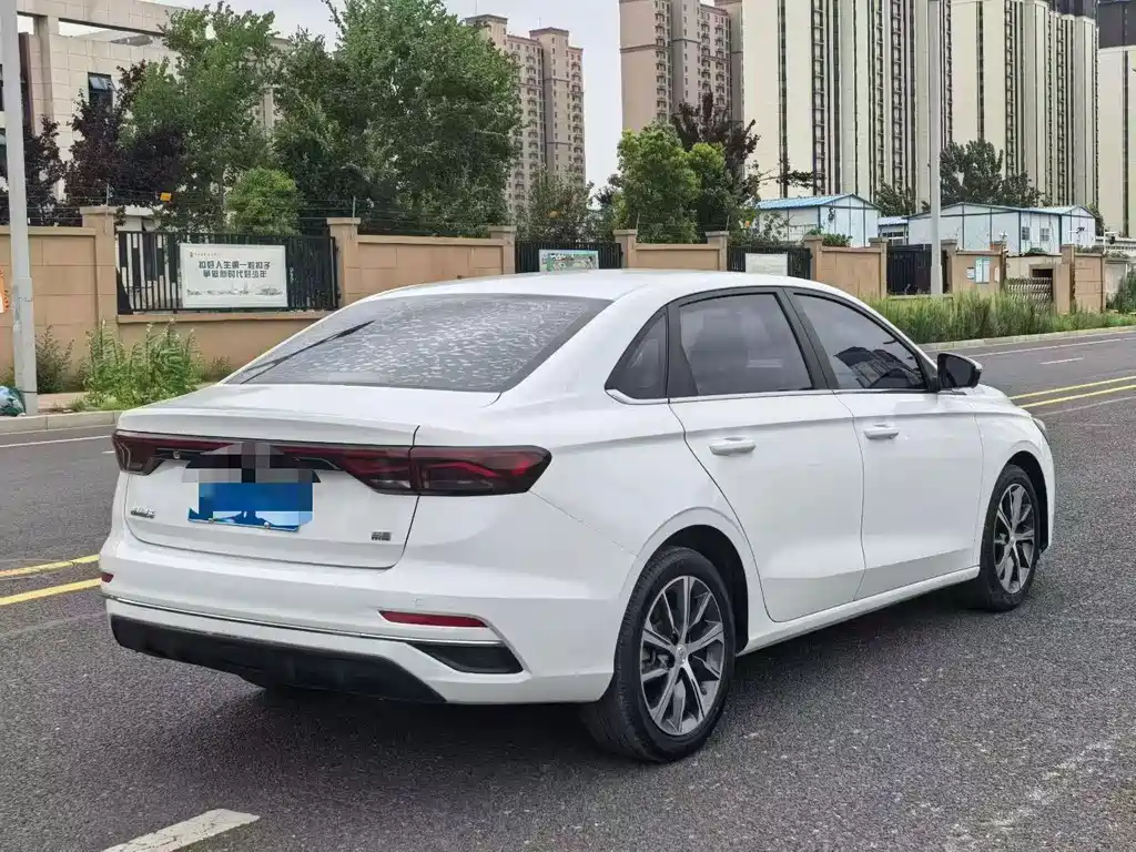 Geely Emgrand — миниатюра 9