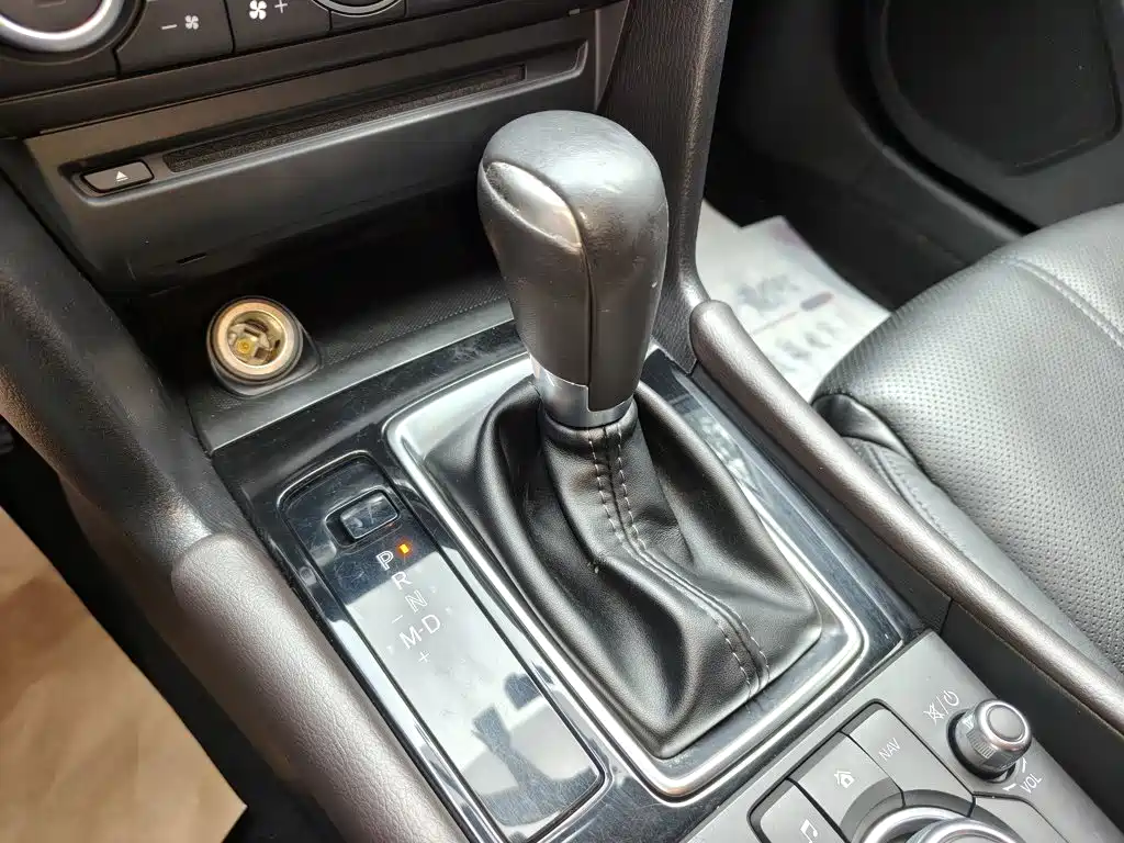 Mazda 3 Axela — миниатюра 14
