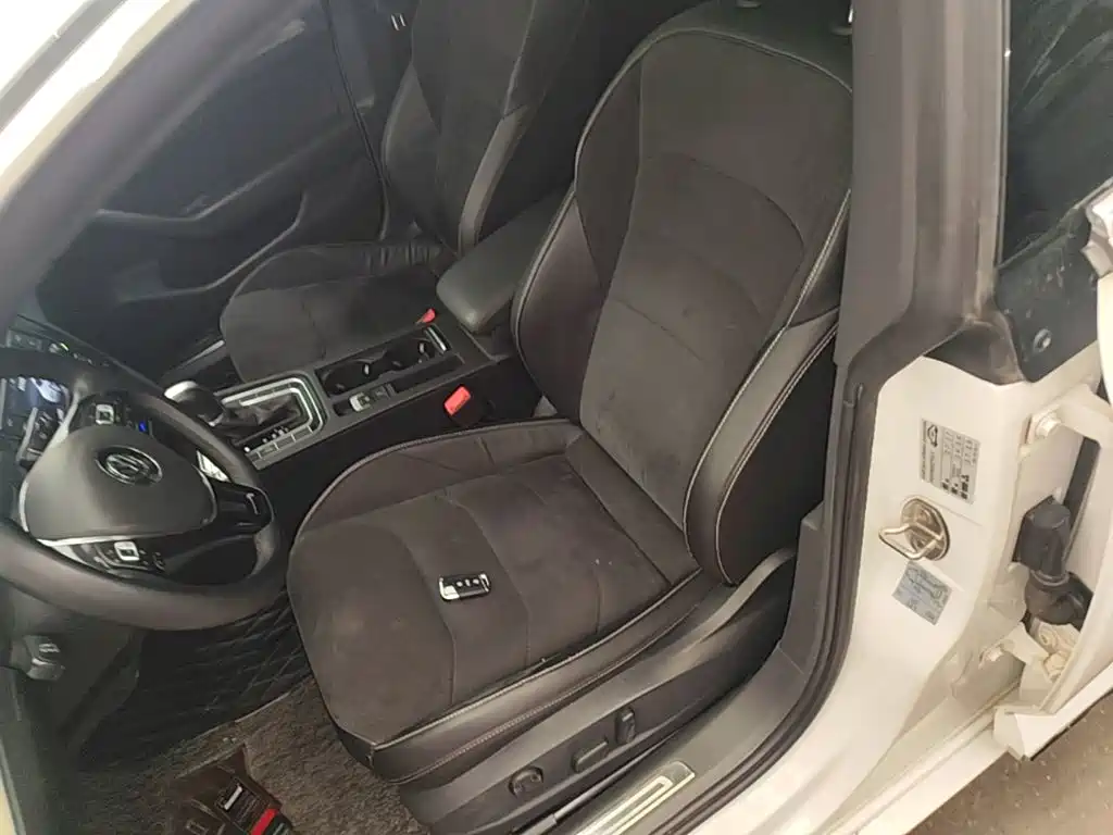Volkswagen CC — миниатюра 15