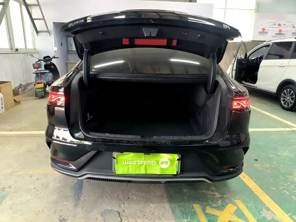 BYD Han — миниатюра 19
