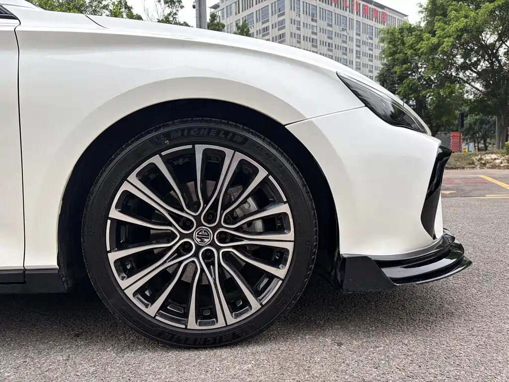 MG MG7 — миниатюра 10