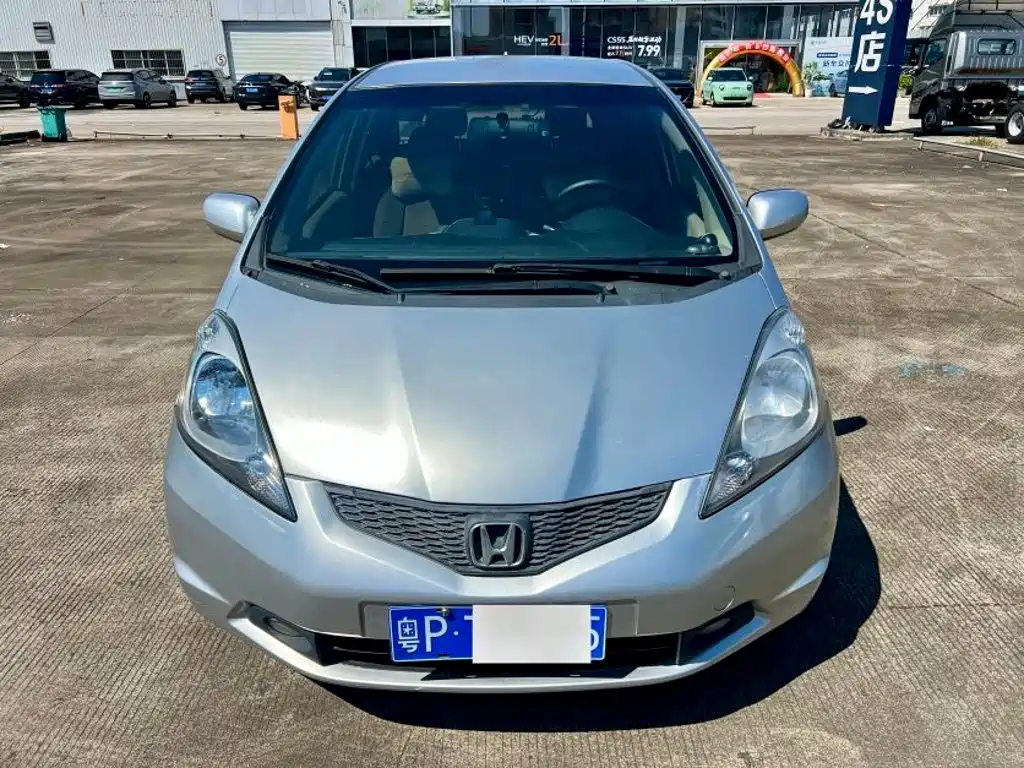 Honda Fit — миниатюра 2