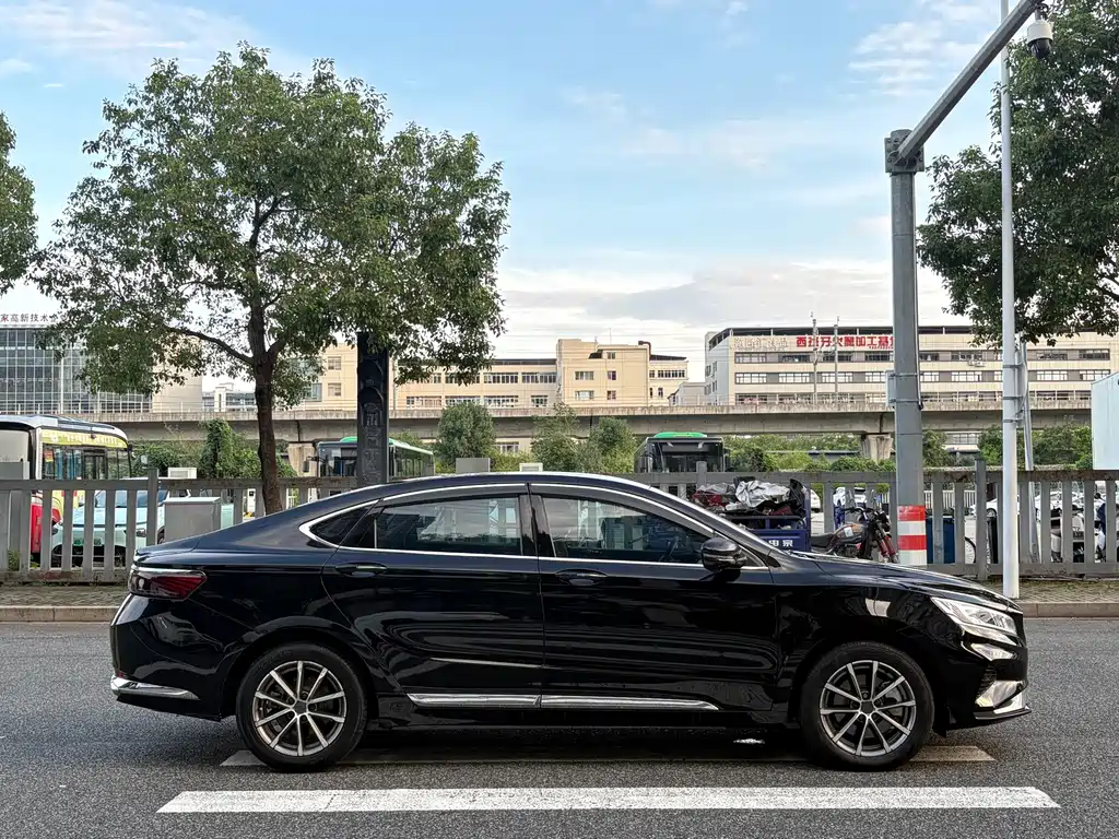 Geely Borui — миниатюра 4