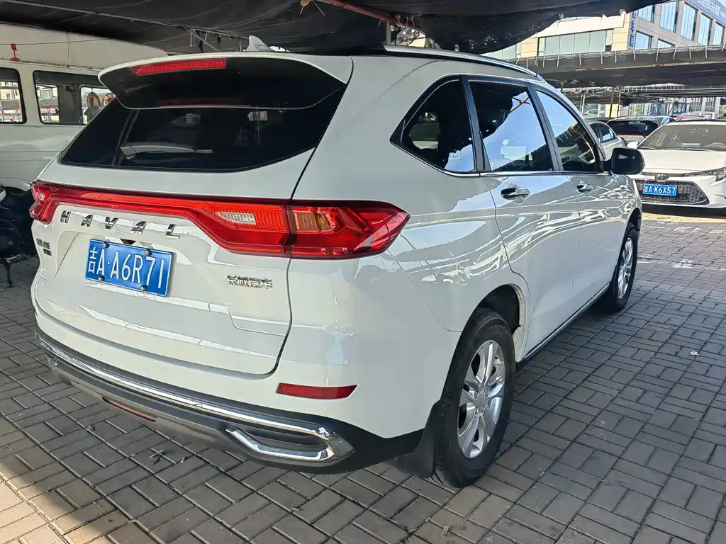 Haval M6 — миниатюра 6