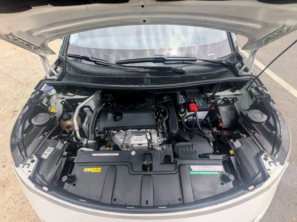 Peugeot 5008 — миниатюра 16