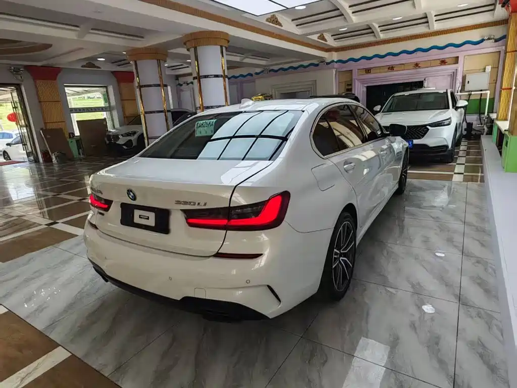 BMW 3 Series 3 2022 325i M Sport