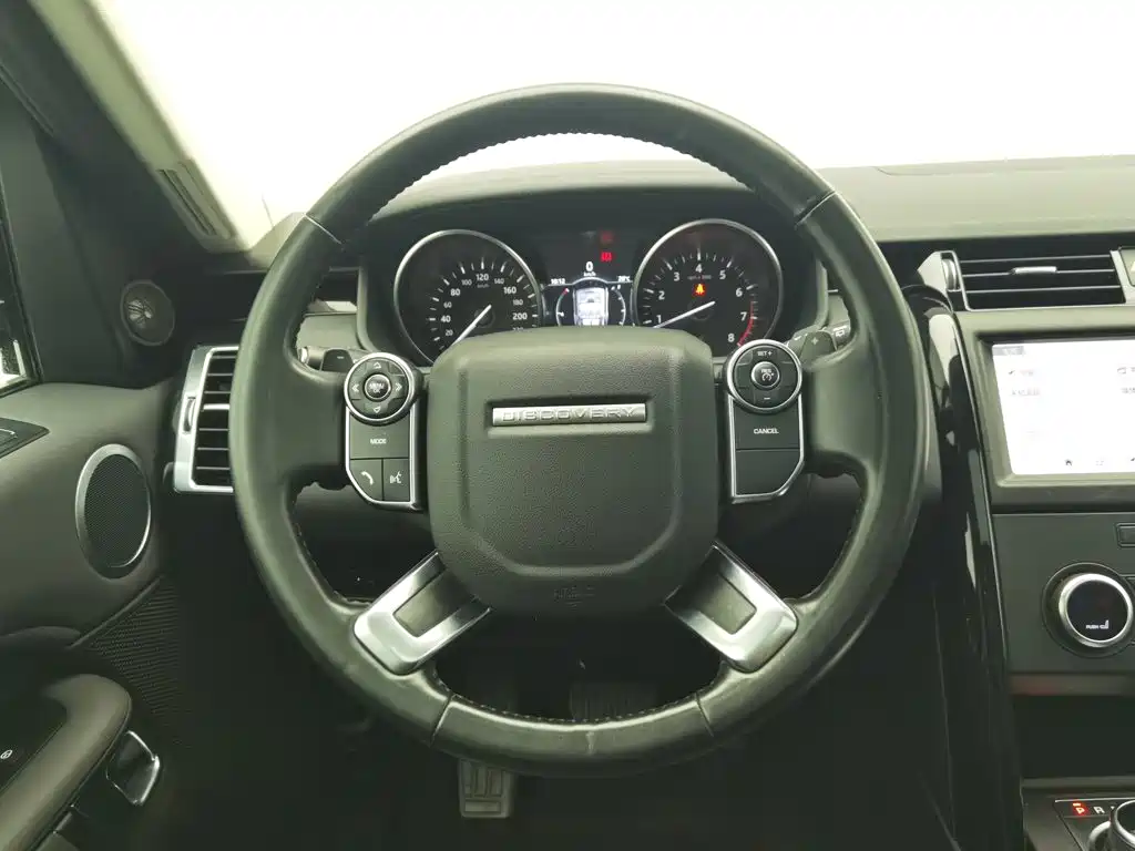Land Rover Discovery — миниатюра 11
