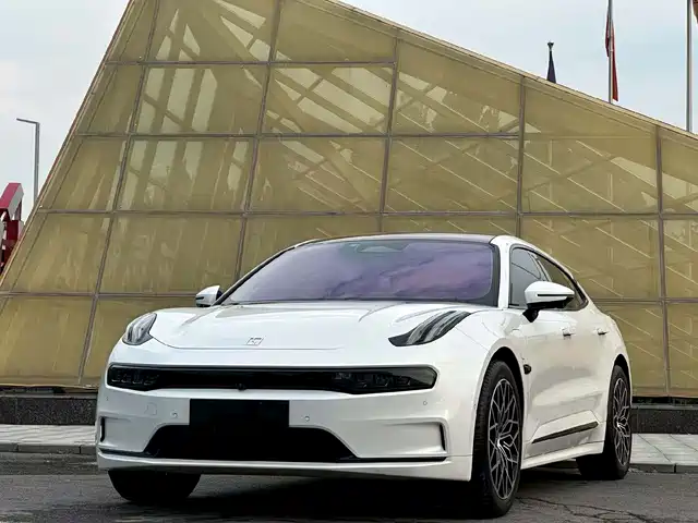 2023 Zeekr 001