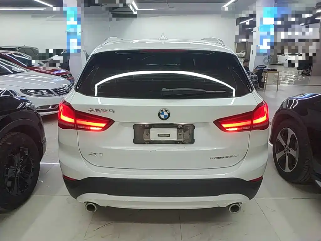 BMW X1 — миниатюра 6