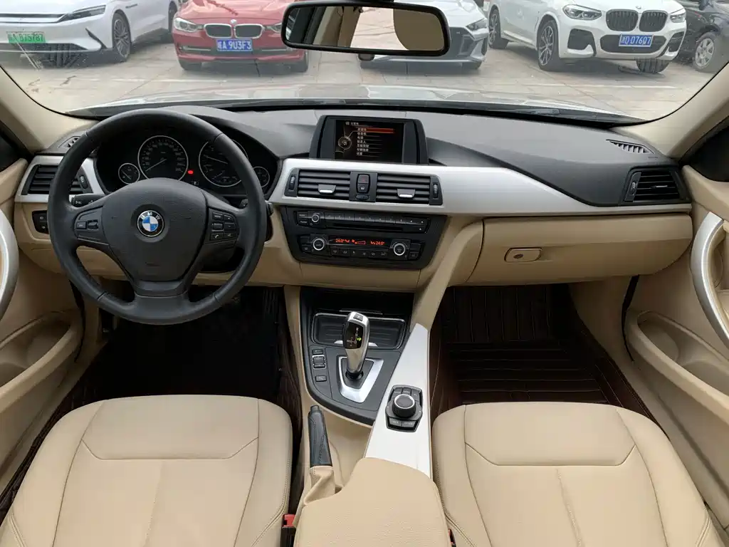 BMW 3 Series — миниатюра 18