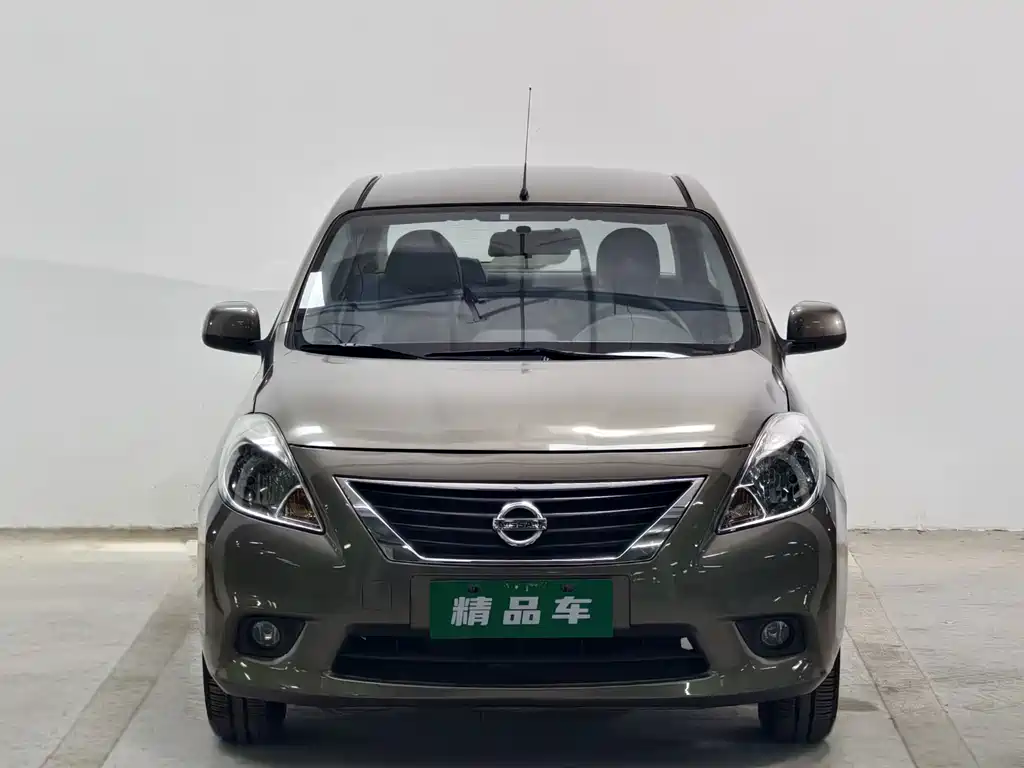 Nissan Sunny — миниатюра 2