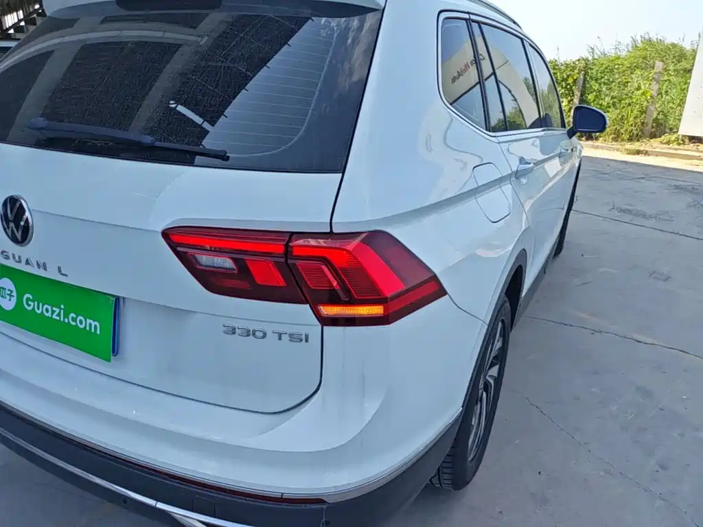 Volkswagen Tiguan L — миниатюра 8