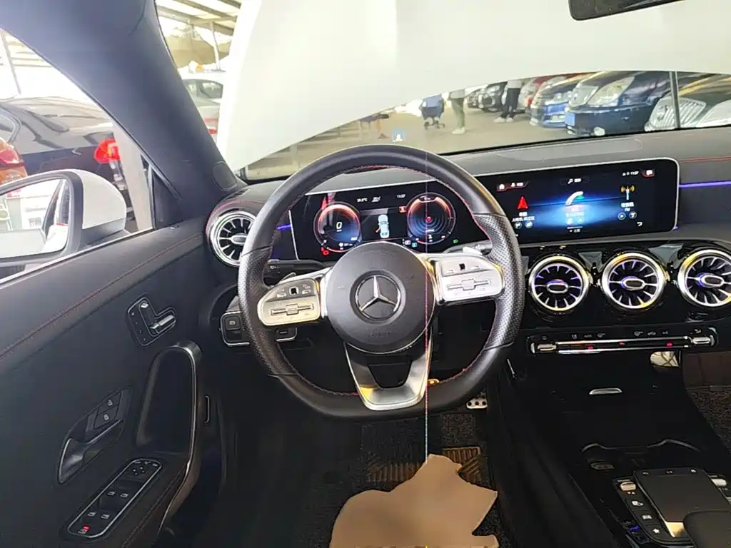 Mercedes-Benz CLA (Import) — миниатюра 11