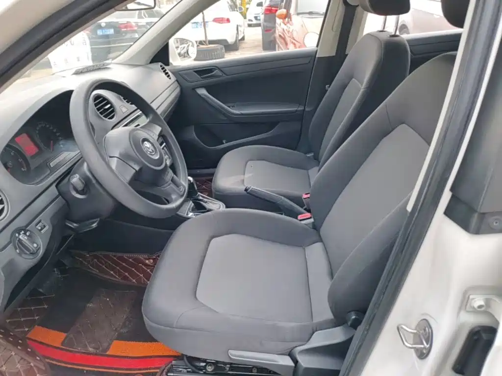 Volkswagen Jetta — миниатюра 15