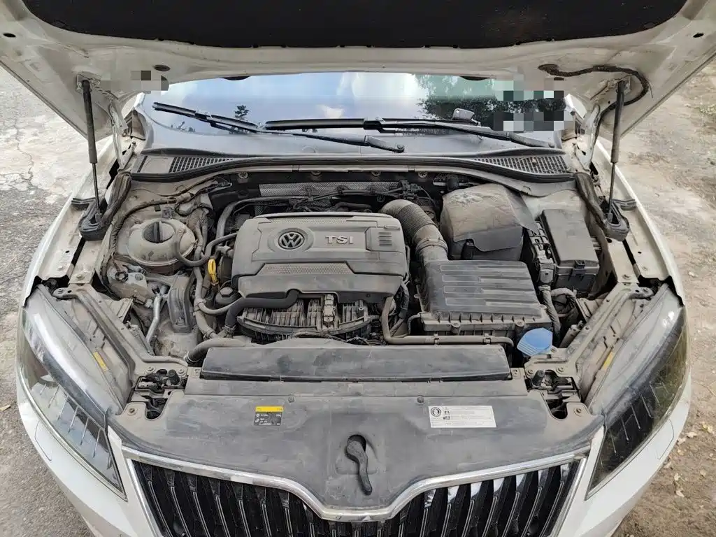 Skoda Superb — миниатюра 16