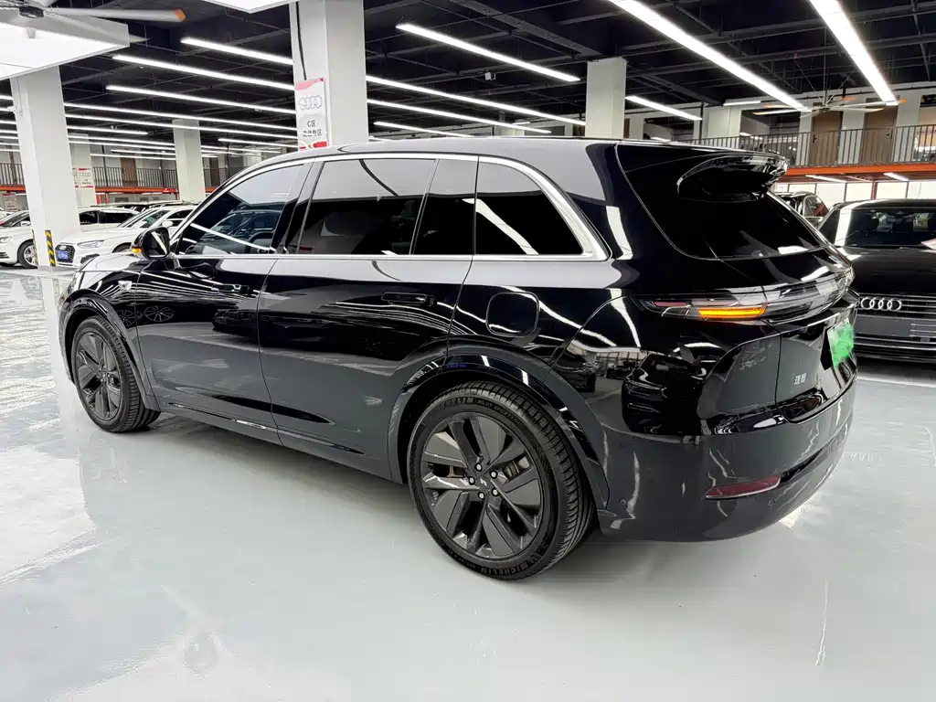 Li Auto Li L7 — миниатюра 16