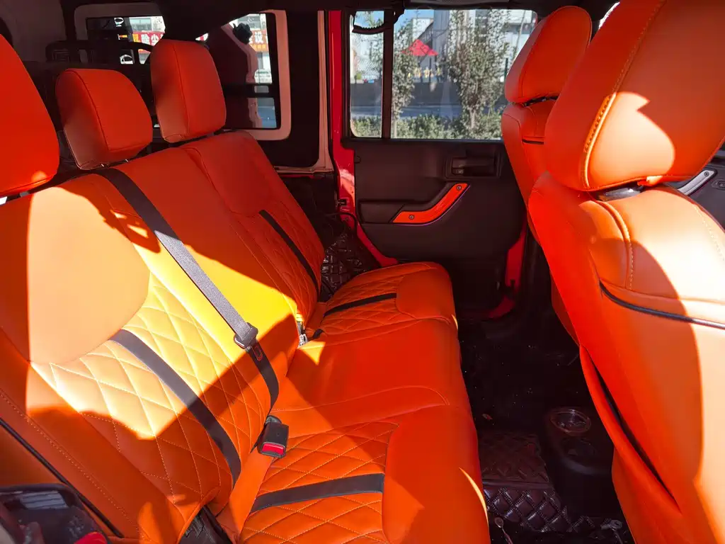 Jeep Wrangler — миниатюра 11