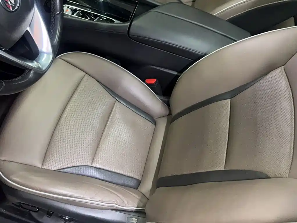 Buick Enclave — миниатюра 15