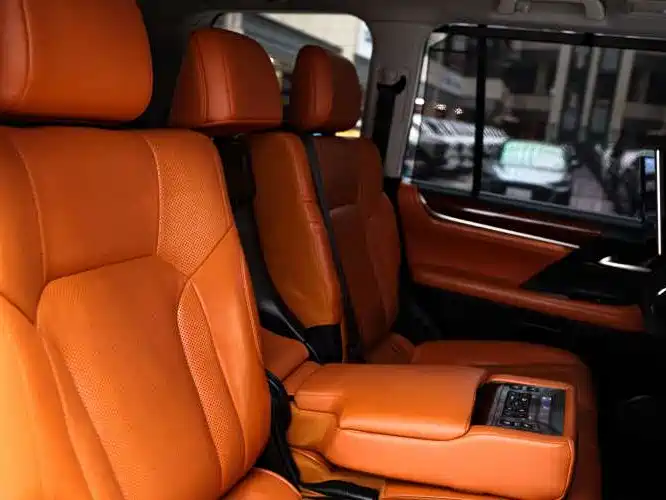 Lexus LX — миниатюра 5
