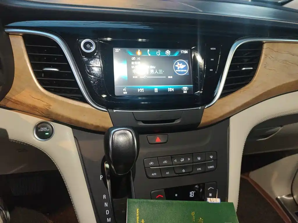 Buick GL8 — миниатюра 14