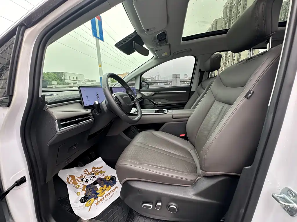 Maxus G70 2024 2.0T AT Flagship 7 мест