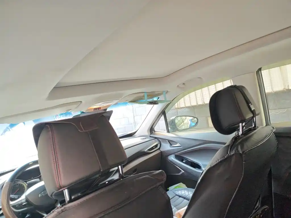 Chevrolet Volando — миниатюра 14