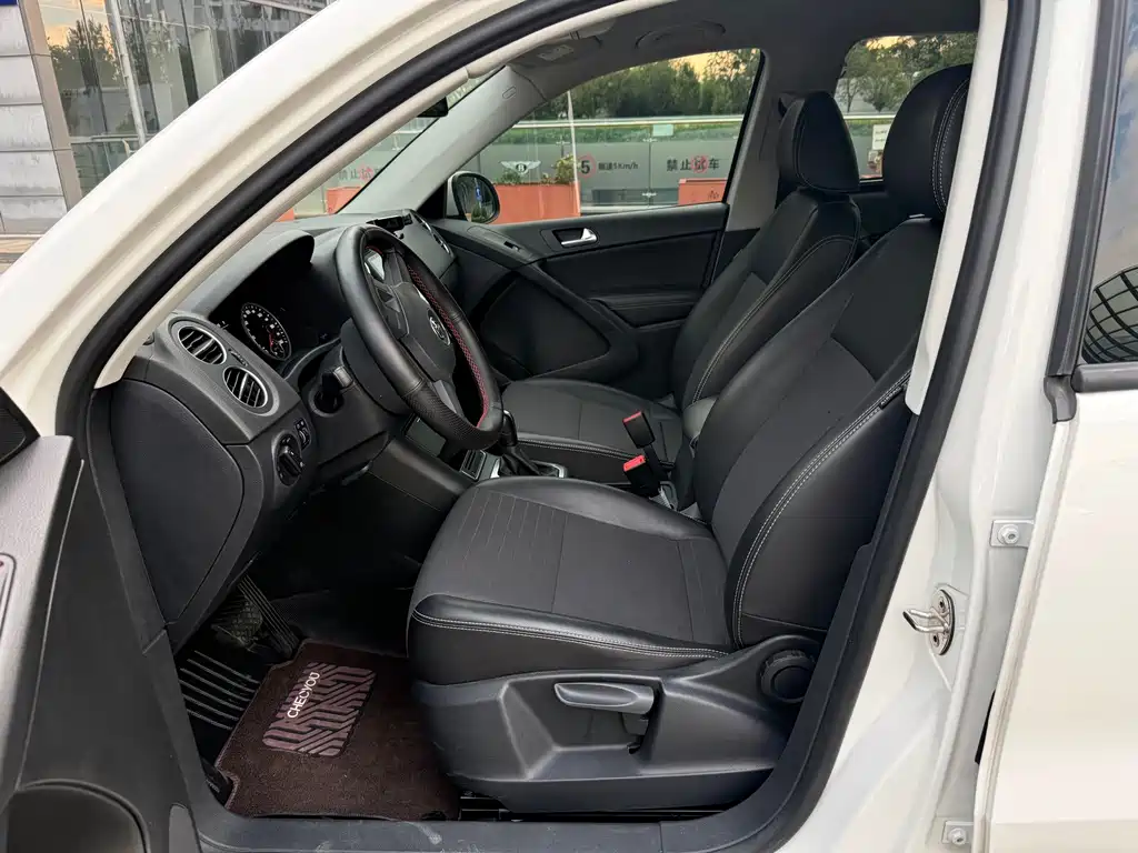 Volkswagen Tiguan — миниатюра 4