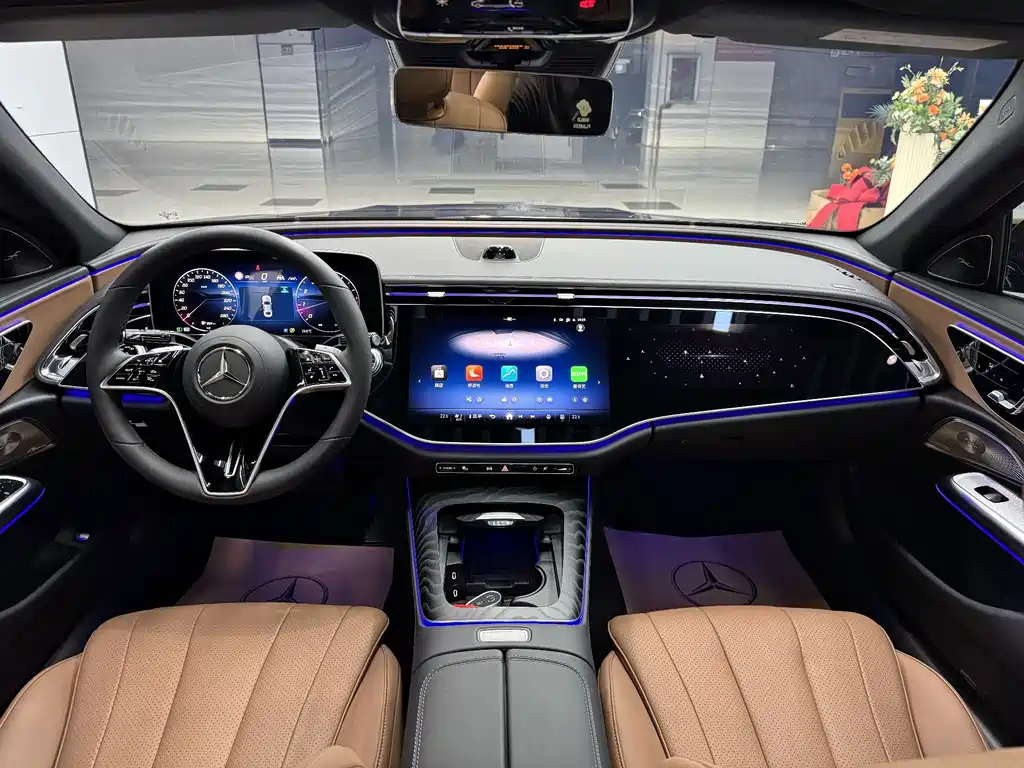 Mercedes-Benz E-Class (Import) — миниатюра 8