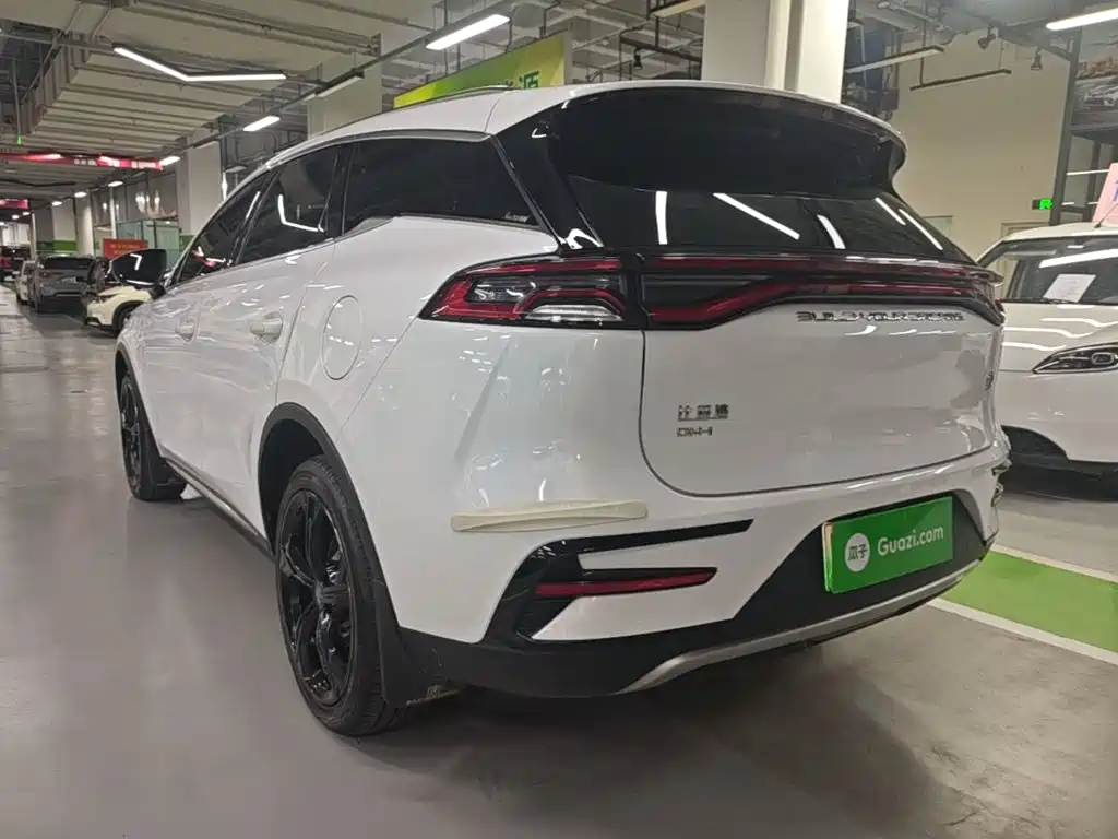 BYD Tang New Energy — миниатюра 5