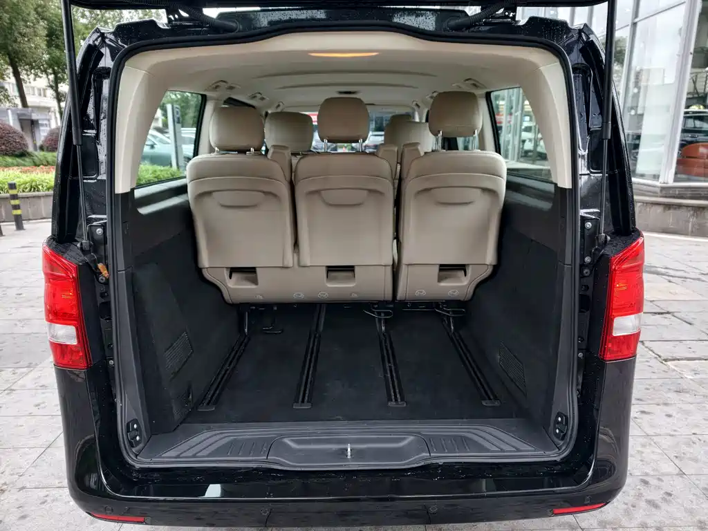 Mercedes-Benz Vito — миниатюра 19