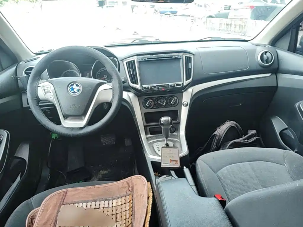 Venucia T70 — миниатюра 10