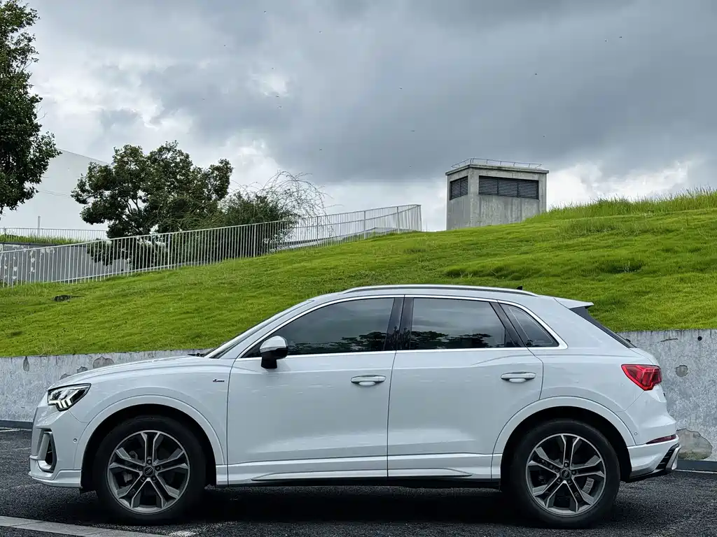 Audi Q3 — миниатюра 4