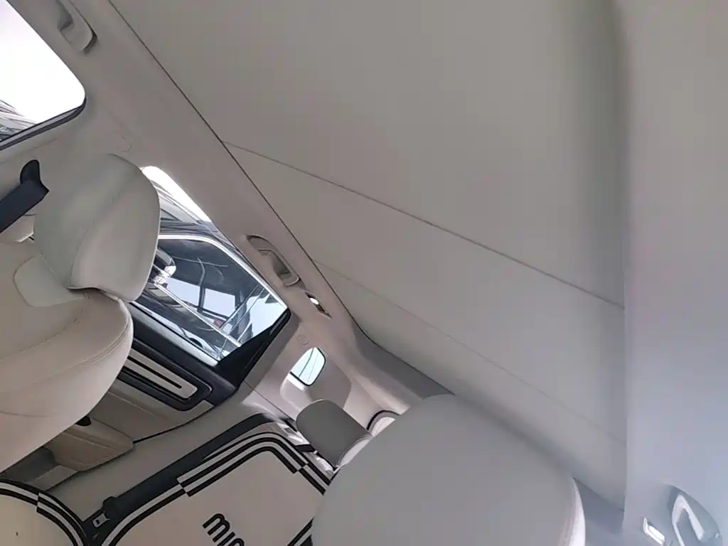 Geely Icon — миниатюра 18
