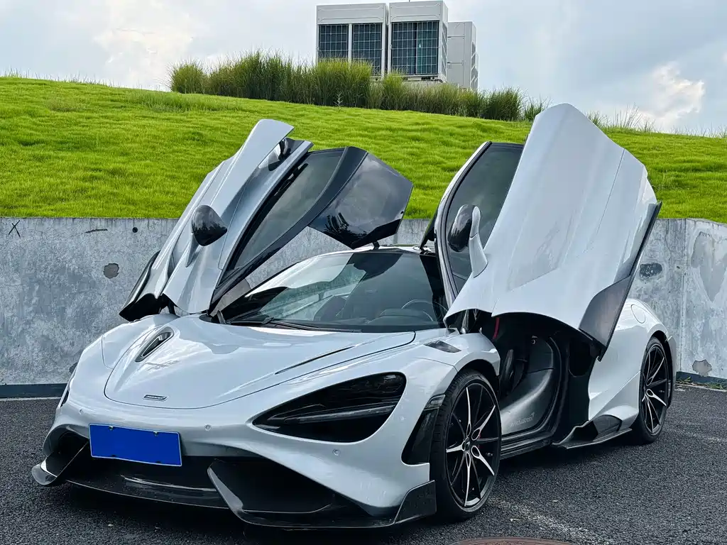 McLaren 720S