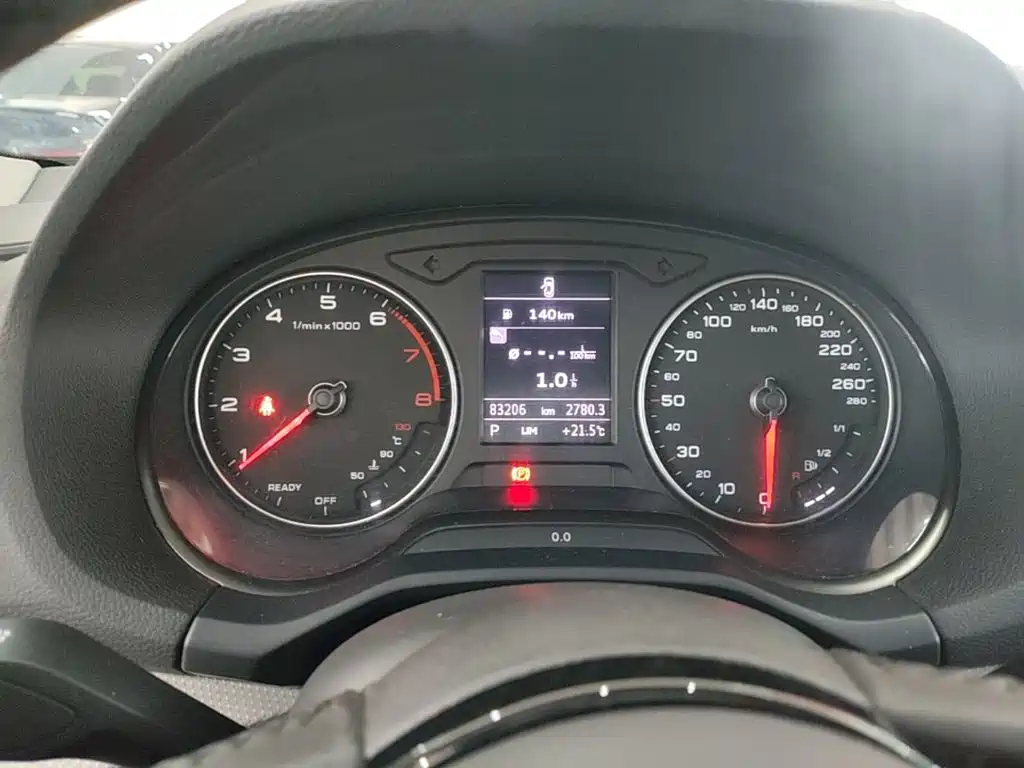 Audi Q2L — миниатюра 12