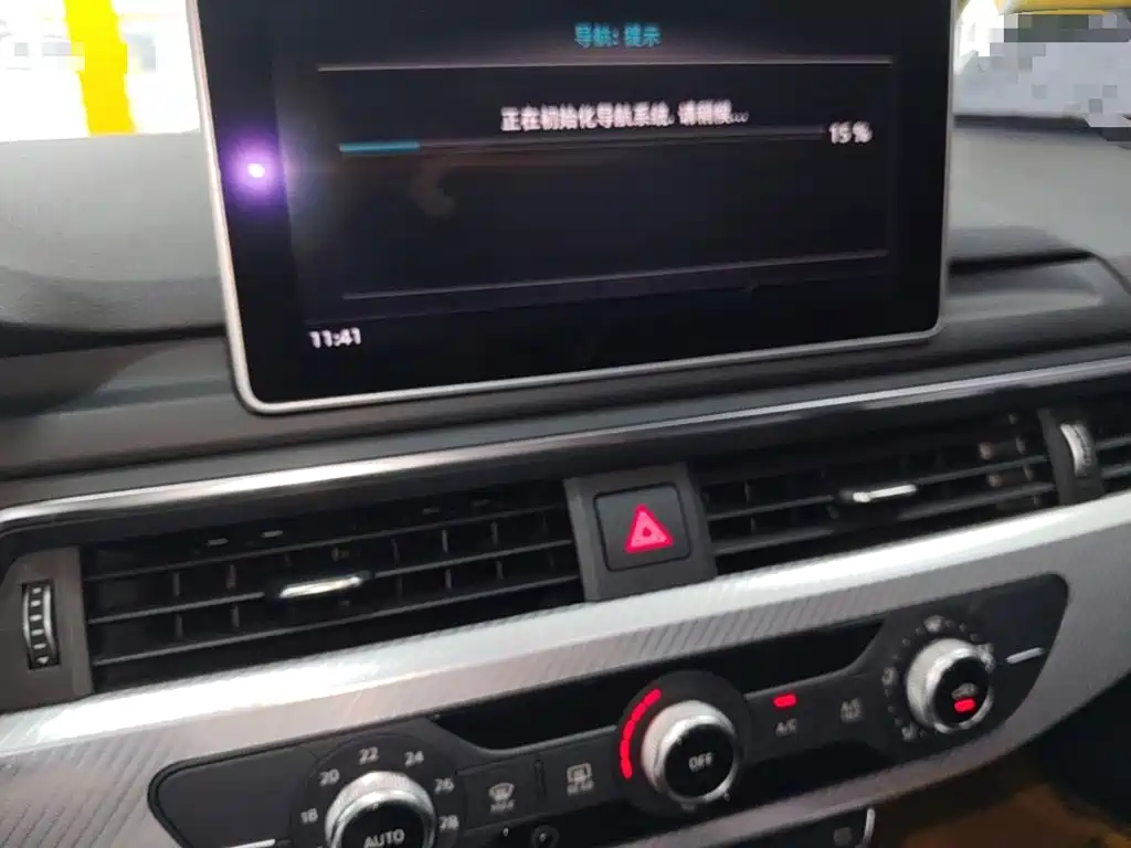 Audi A4L — миниатюра 13
