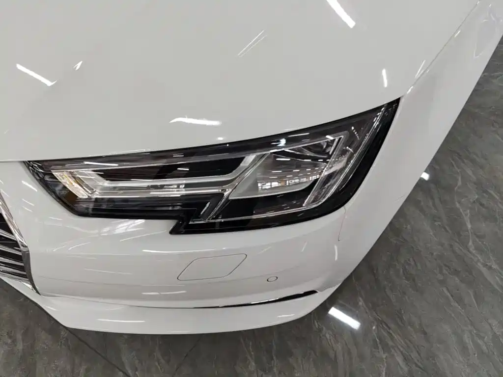 Audi A4L — миниатюра 24